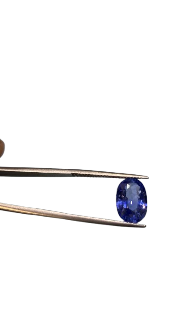 Blue Sapphire Oval Stone From Madagascar 4.13 Carats 10.66 X 7.77 X5.24 mm - Image 4